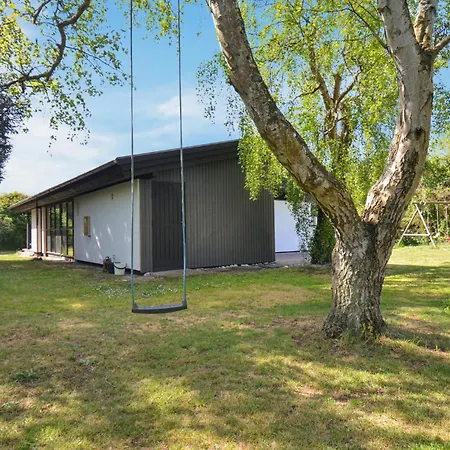 Amazing Home In Ebeltoft With Sauna * Ebeltoft