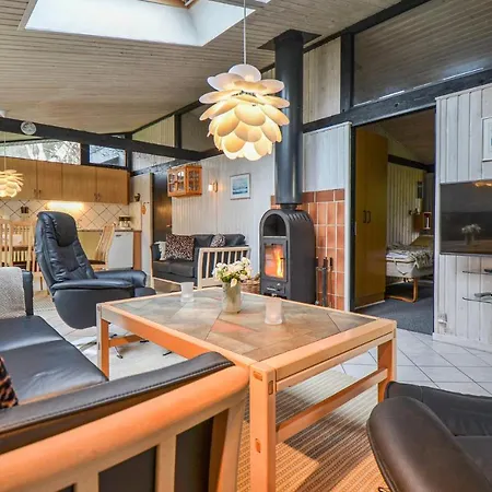 Holiday home Amazing In With Sauna Ebeltoft